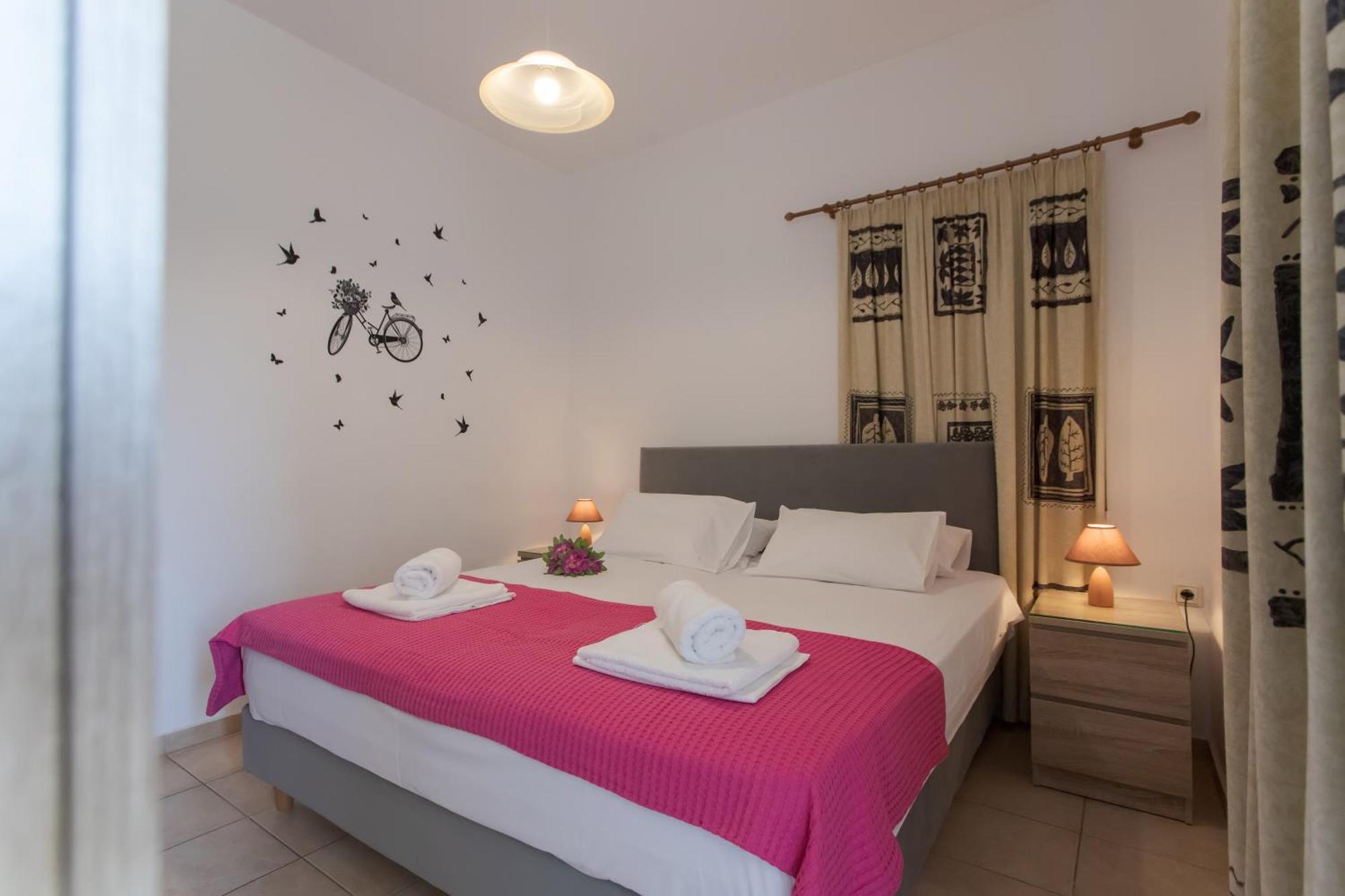 Manos Apartments Almyrida  Room photo